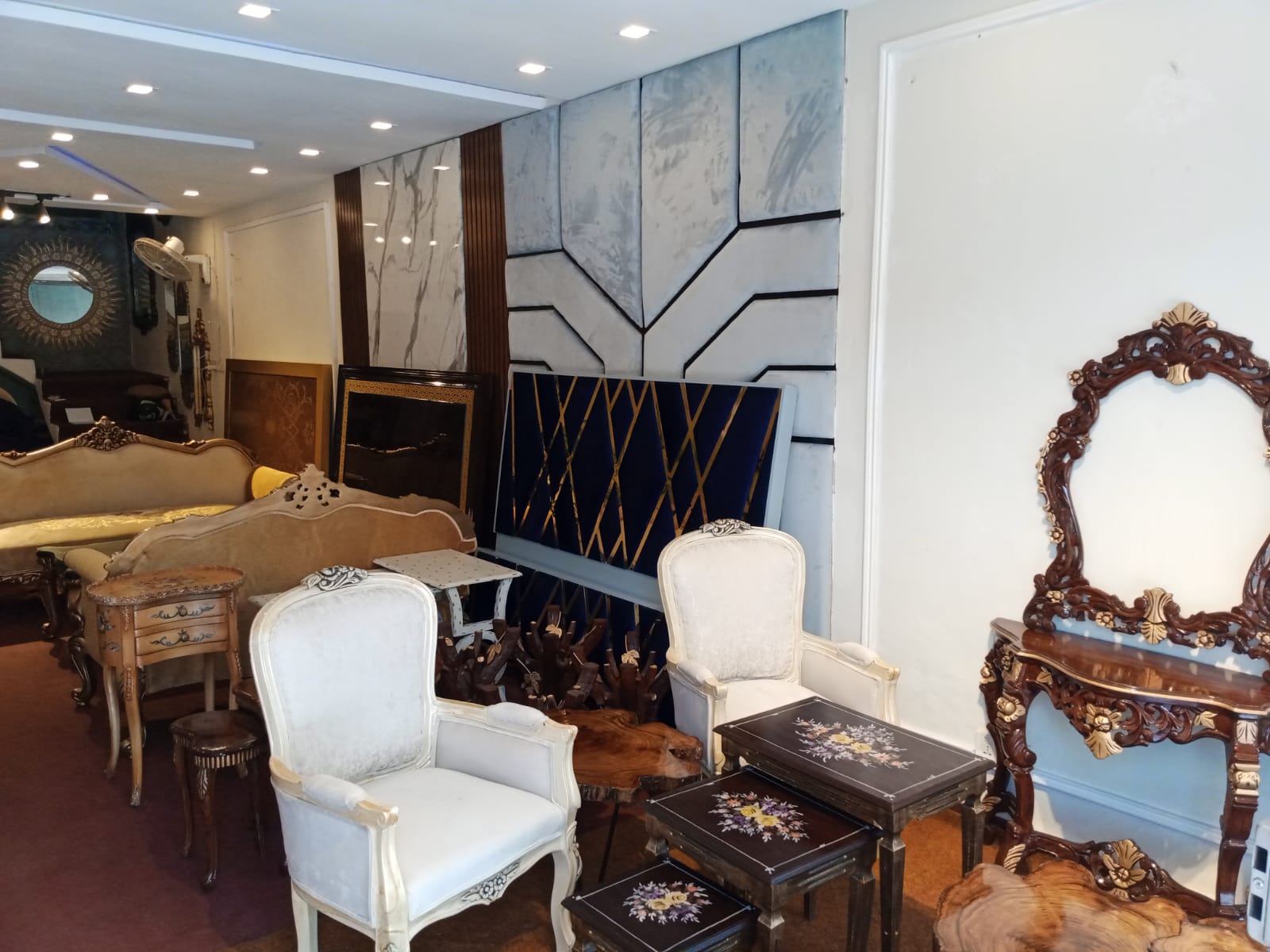 Best furniture shops in lahore
