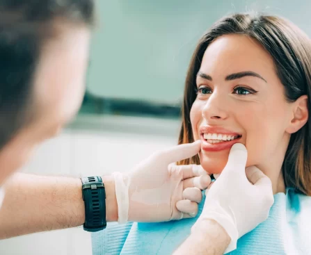 Best Cosmetic Dentures Treatment in Dubai
