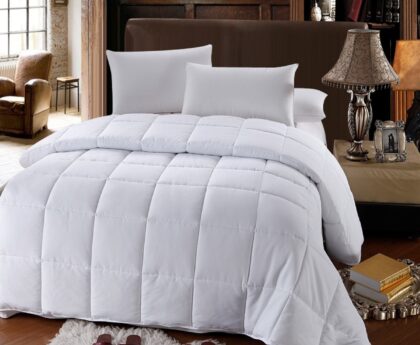 Hotel Comforters