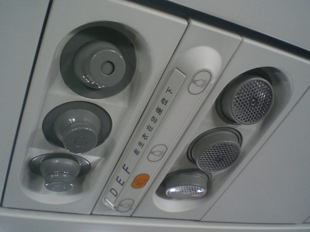 Right Air Conditioner and Lights for Your Plane