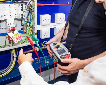 Embark Immersing Range of Electrician Courses to become Sparky
