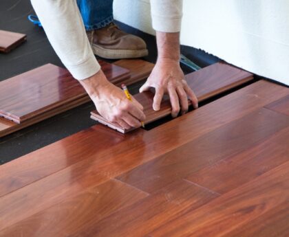 hardwood floor refinishing service
