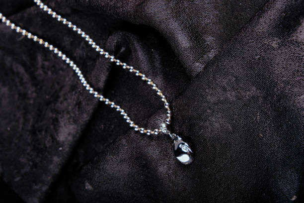 sterling silver diamond cross necklace